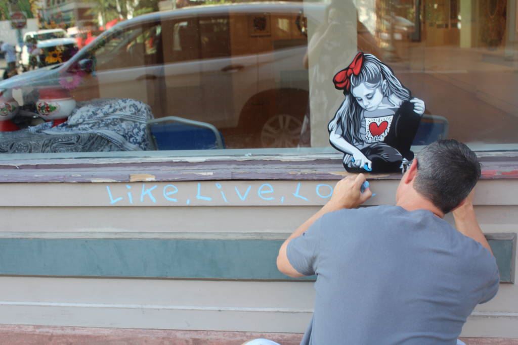 Joe Iurato working on Art Center of the Capital Region during Troy Night Out